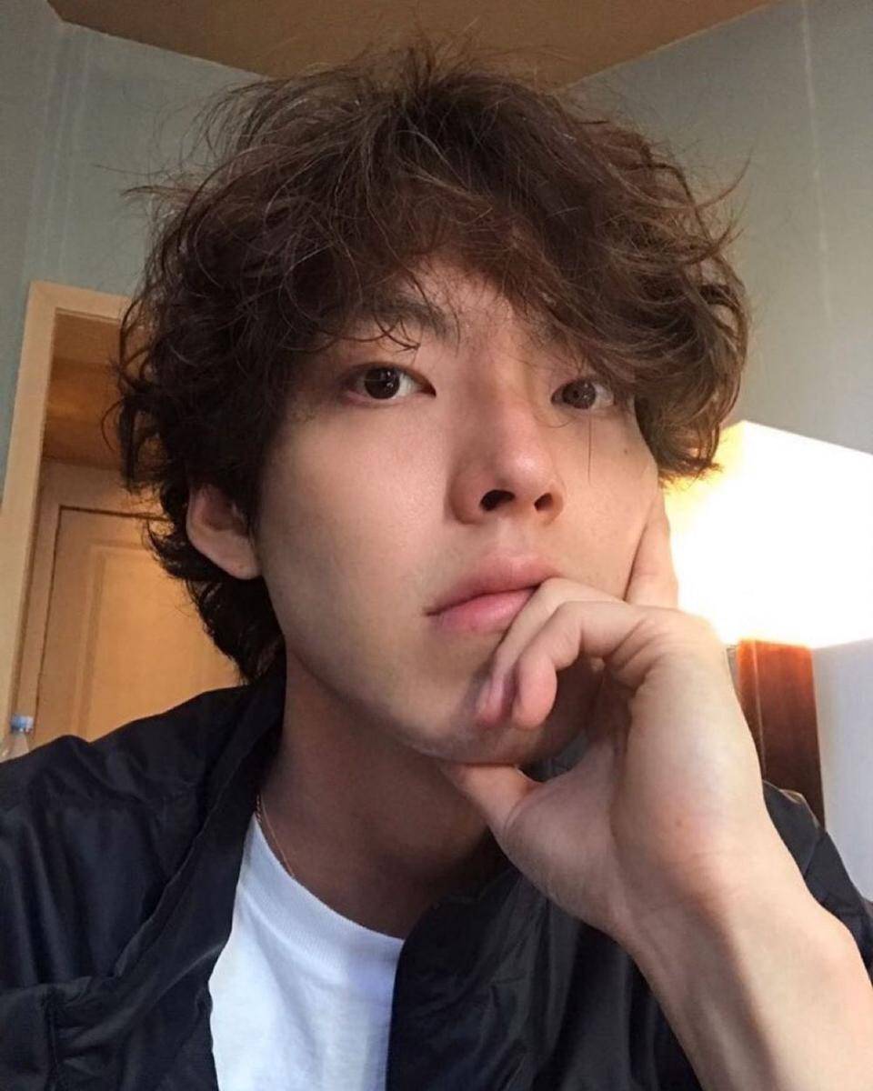 instagram.com/____kimwoobin