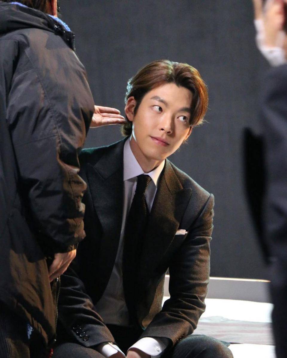 instagram.com/____kimwoobin