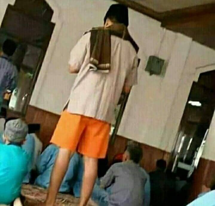 instagram.com/meme_ngakak.receh