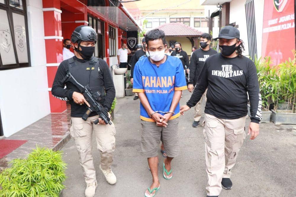 Kompolotan perampok Lumajang yang ditangkap Ditreskrimum Polda Jatim. IDN Times/Dok.Istimewa