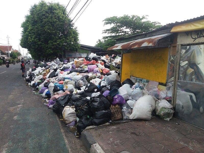 Twitter.com/triwahyukh