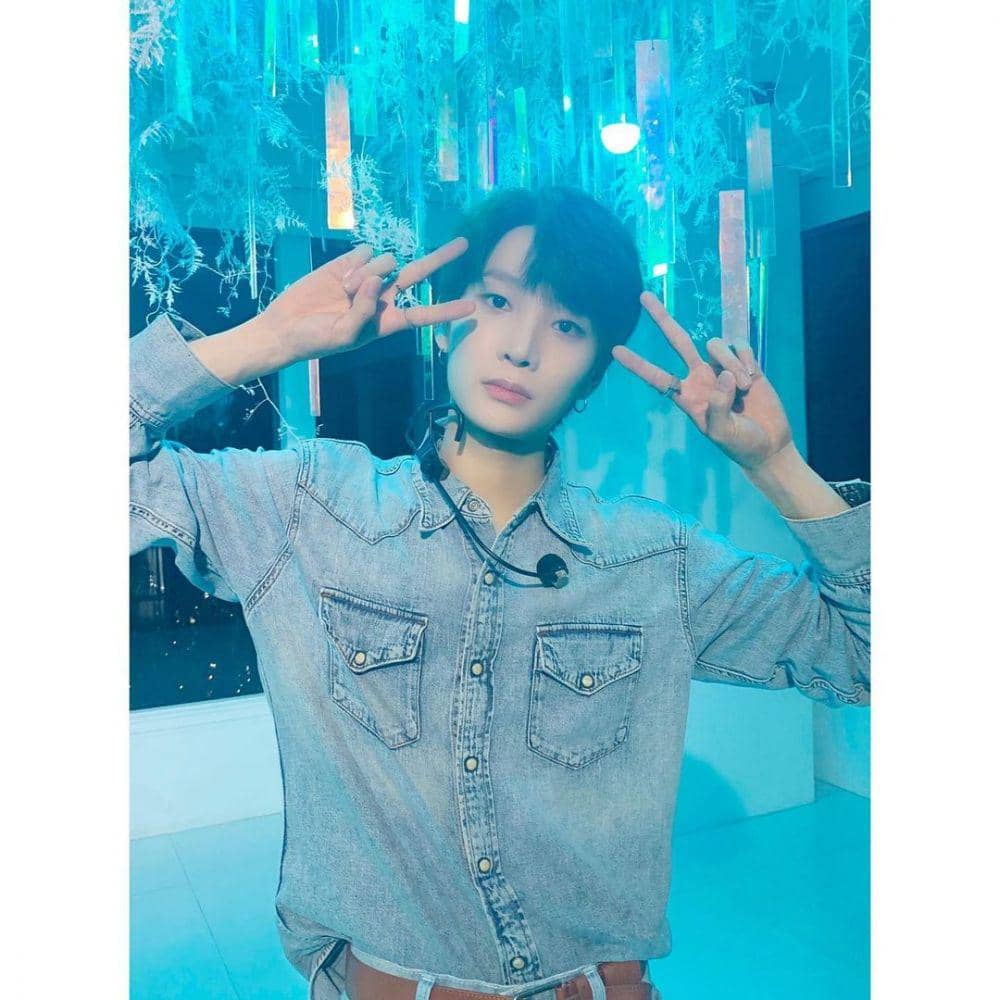 instagram.com/official.ghost9