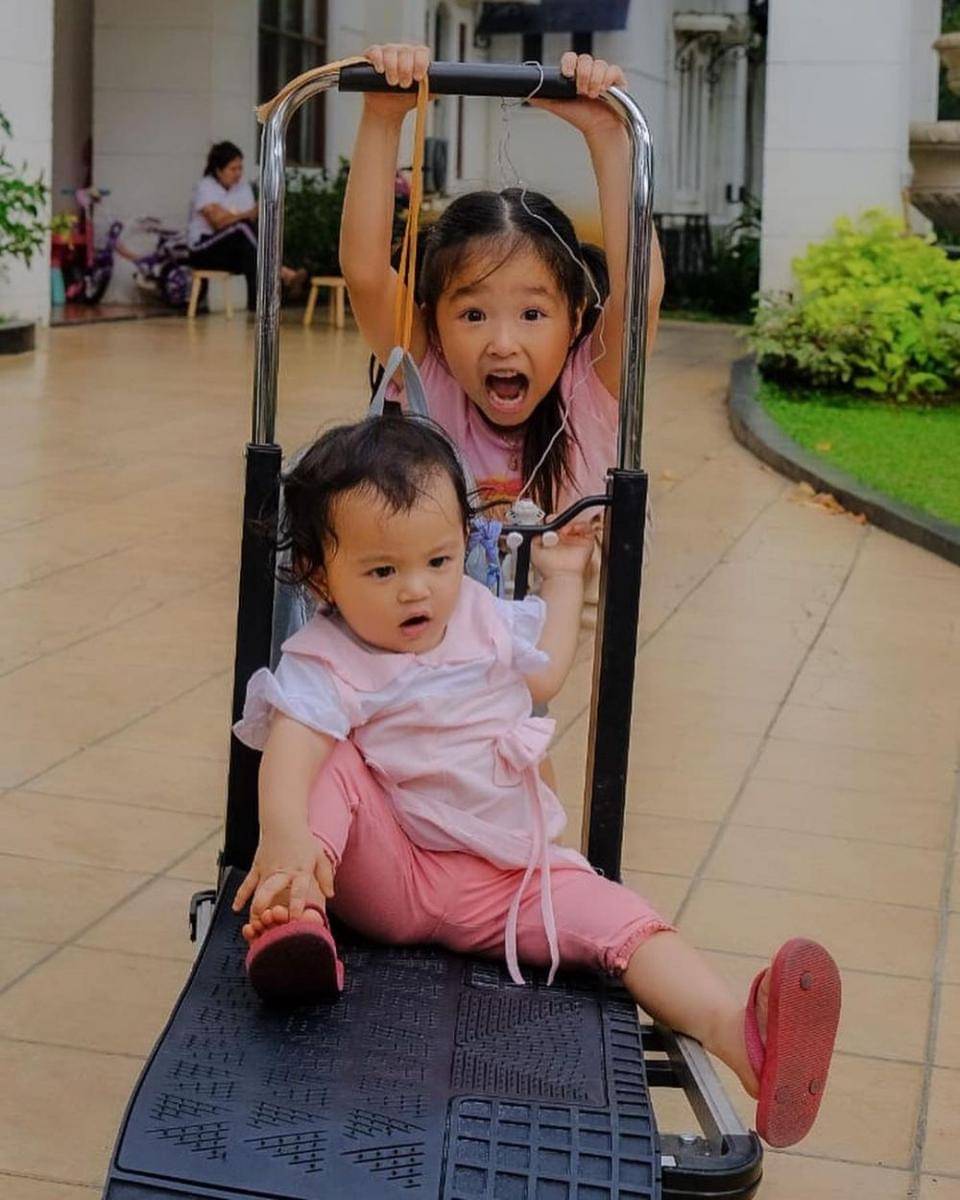 instagram.com/thaliaputrionsu