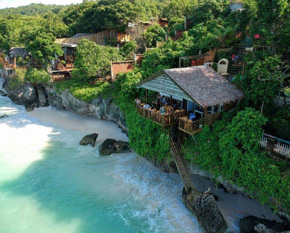 Instagram.com/cosmosbungalows