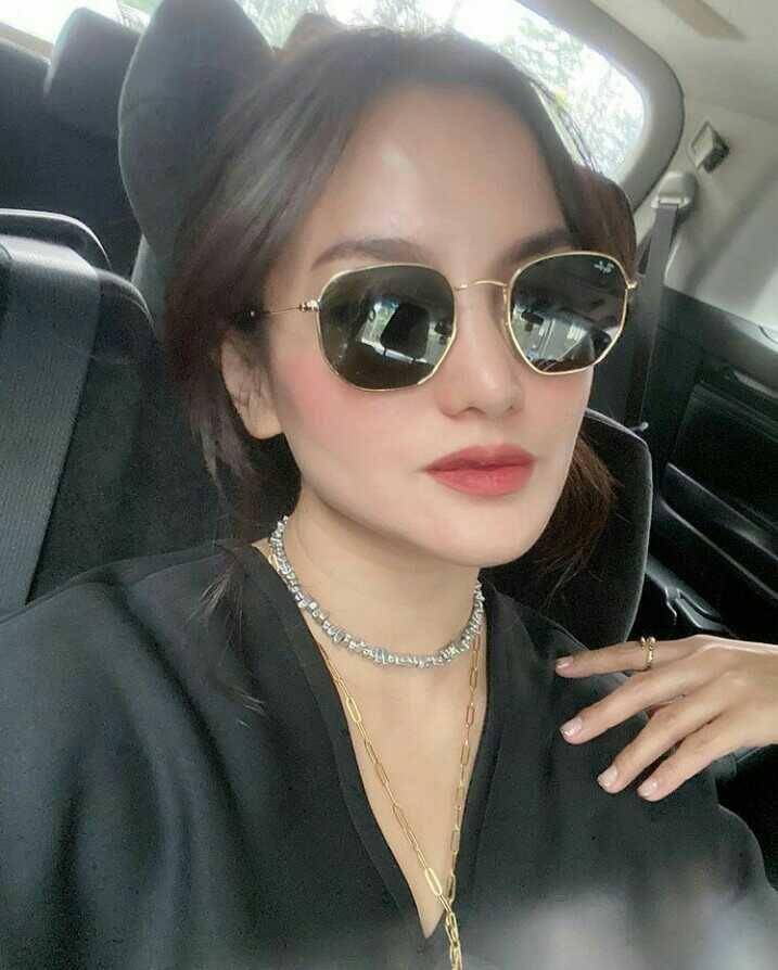 instagram.com/ririnekawati