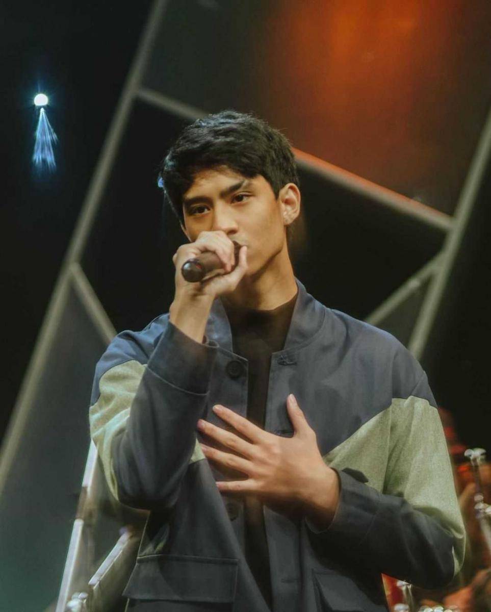 instagram.com/devdanendra