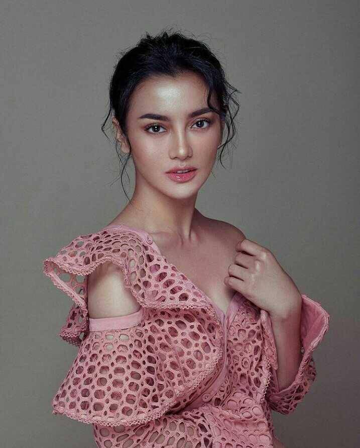 instagram.com/ririnekawati