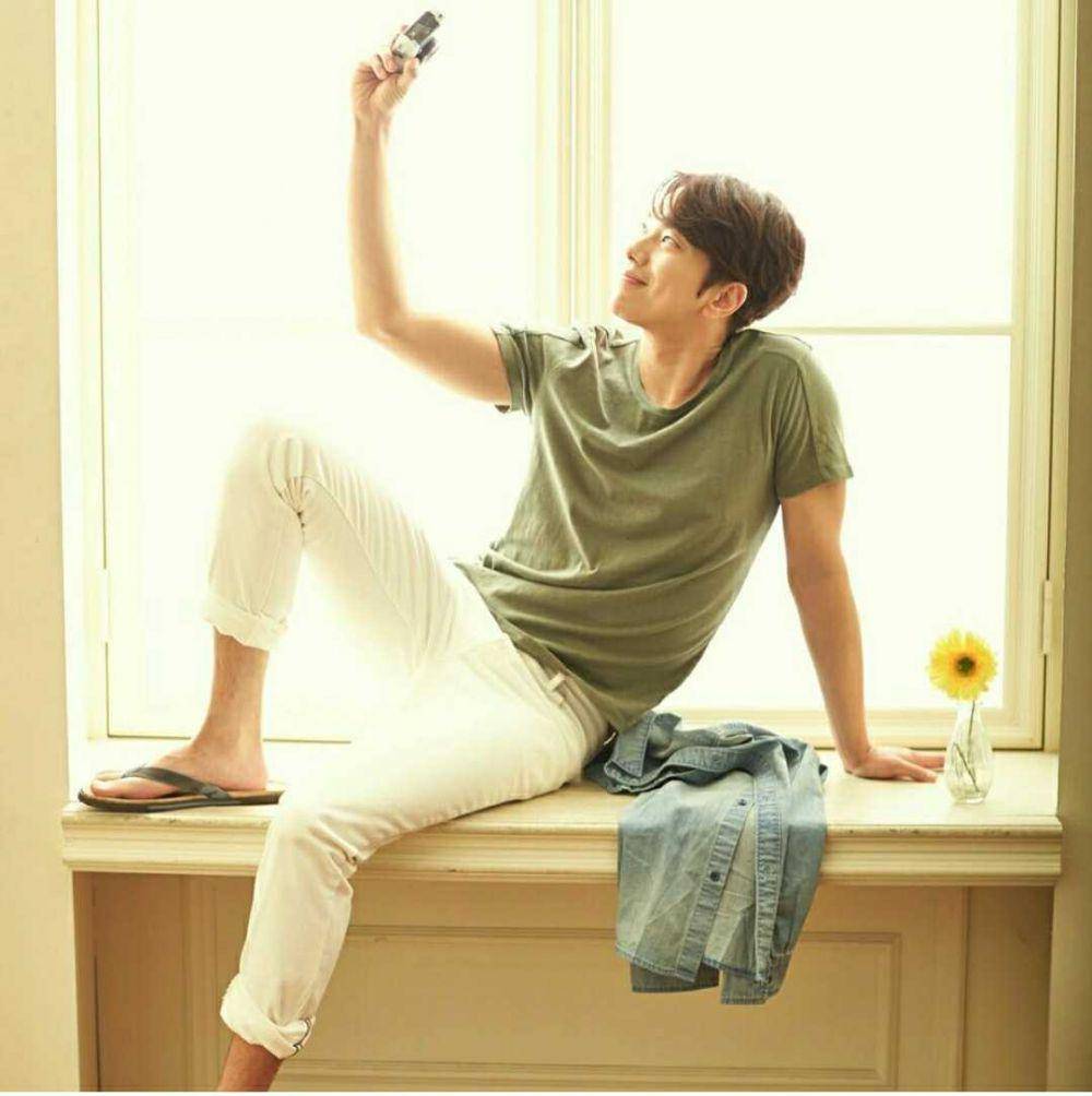 instagram.com/yoonhyunmin