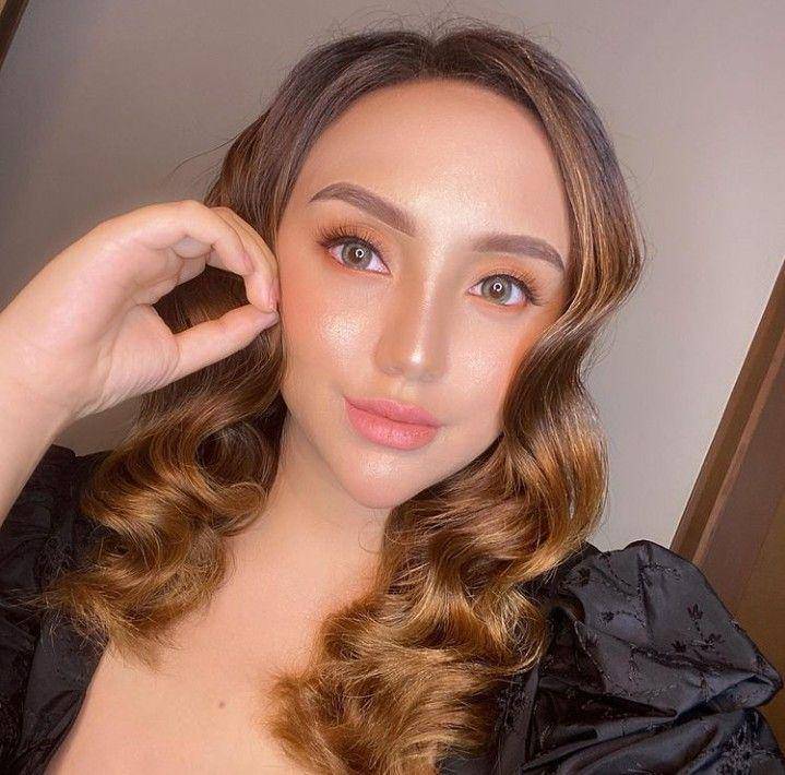 instagram.com/salmafinasunan