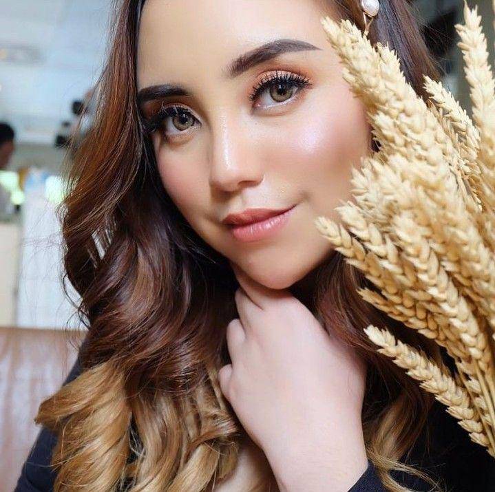 instagram.com/salmafinasunan