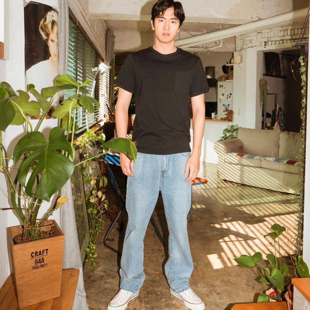 Instagram.com/jinuk0916