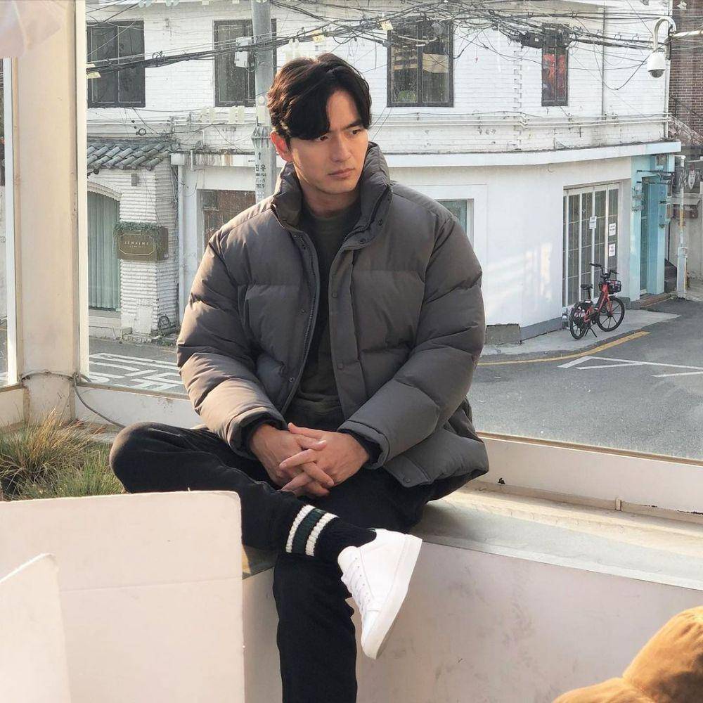 Instagram.com/jinuk0916