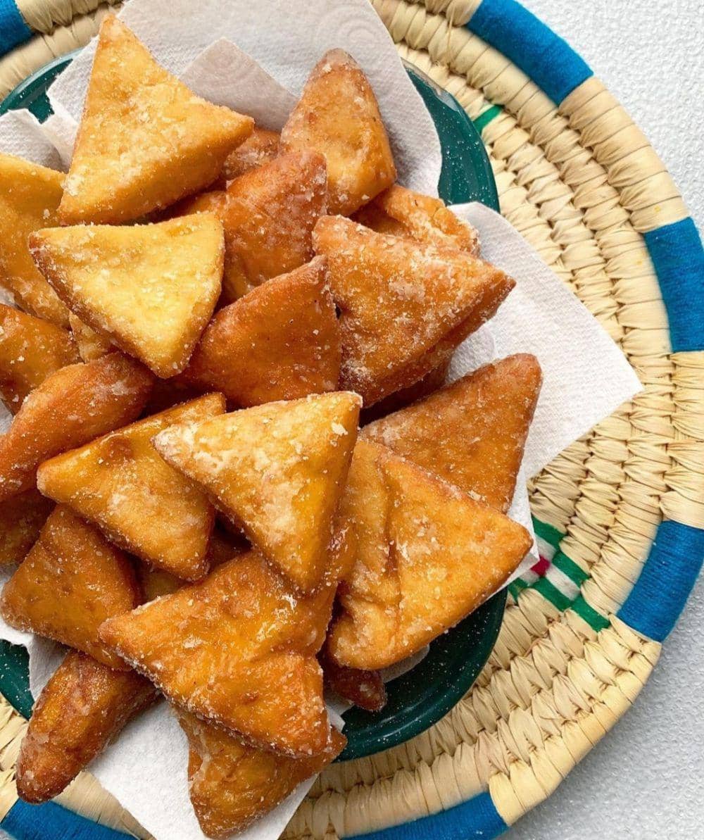 instagram.com/dinewithdina