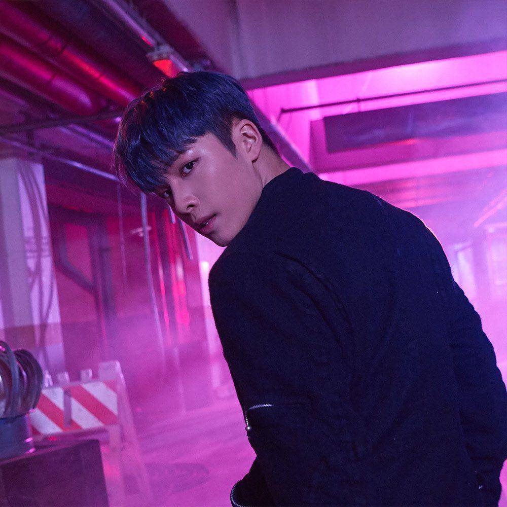 instagram.com/official.ghost9