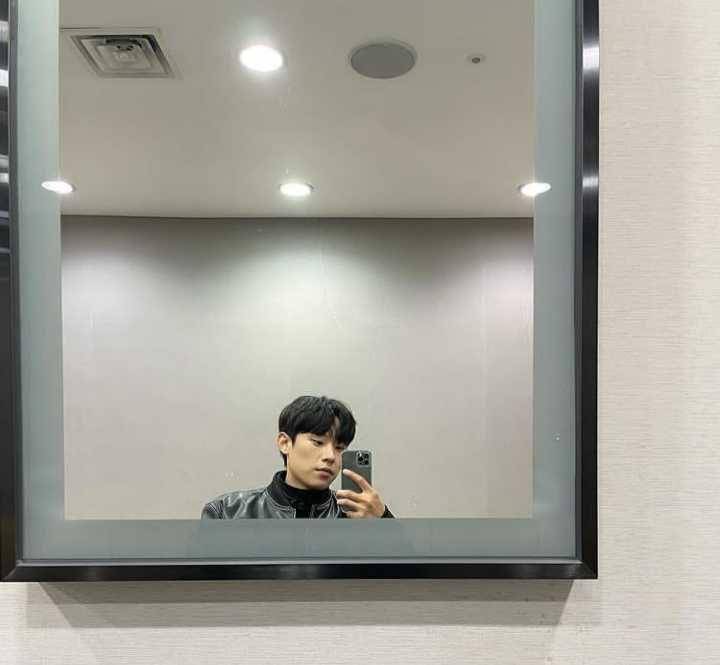 instagram.com/sungcheol2