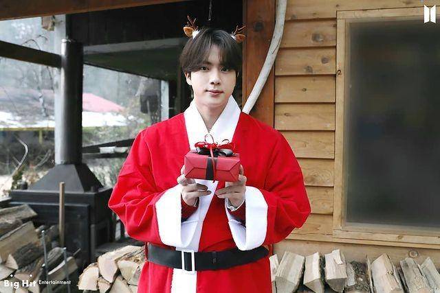 Dok. Naver x Big Hit