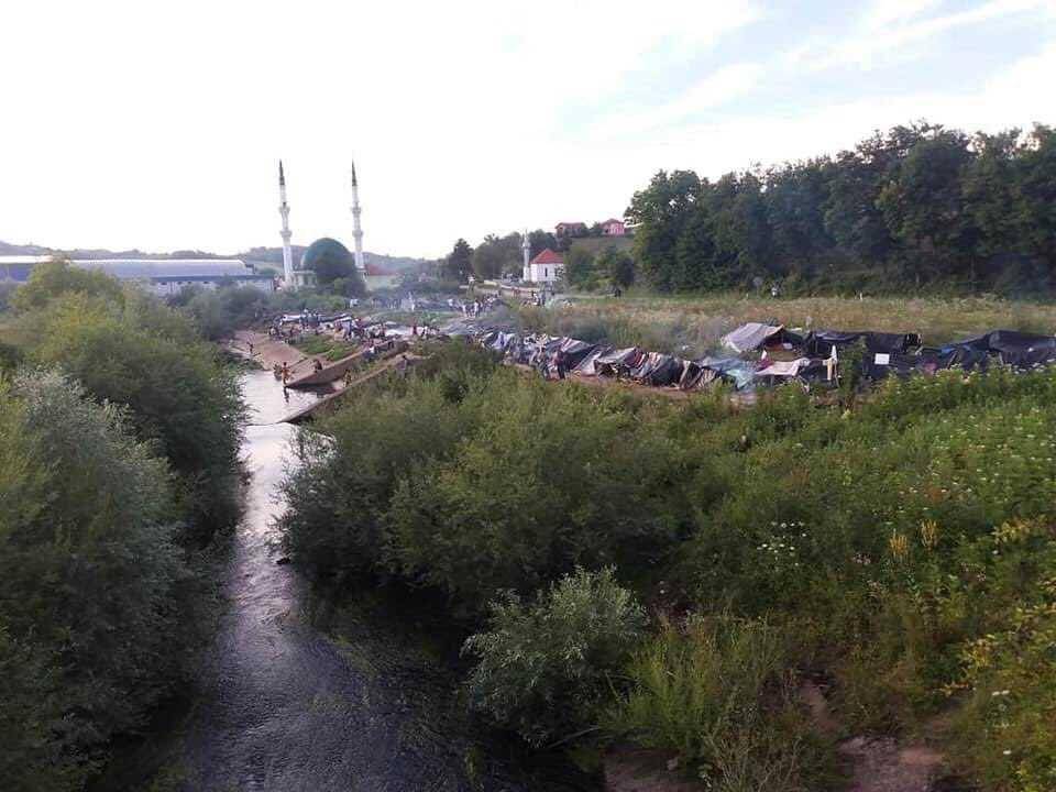 Bosnia diharapkan membuka kembali kamp Bira untuk menampung pengungsi. (twitter.com/Peter Van der Auweraert)