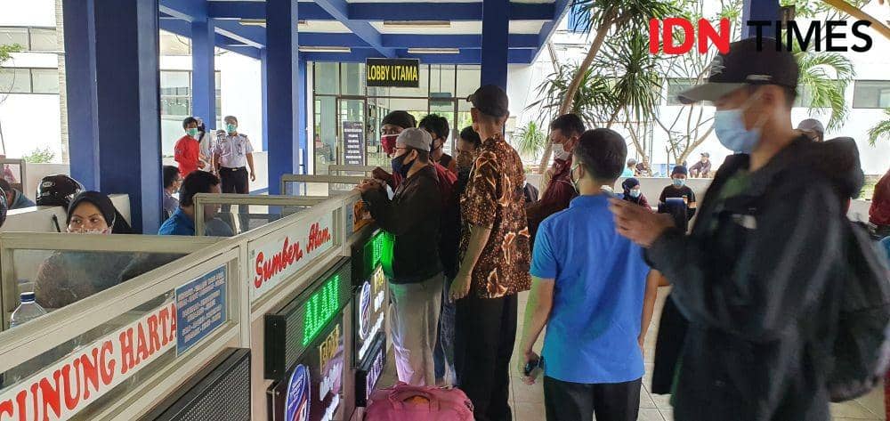 Libur Panjang Akhir Tahun, Jumlah Penumpang di Terminal Depok Naik