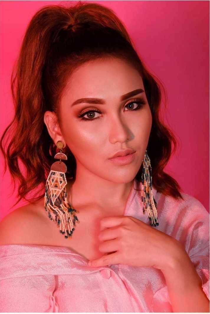 Instagram.com/ayutingting92