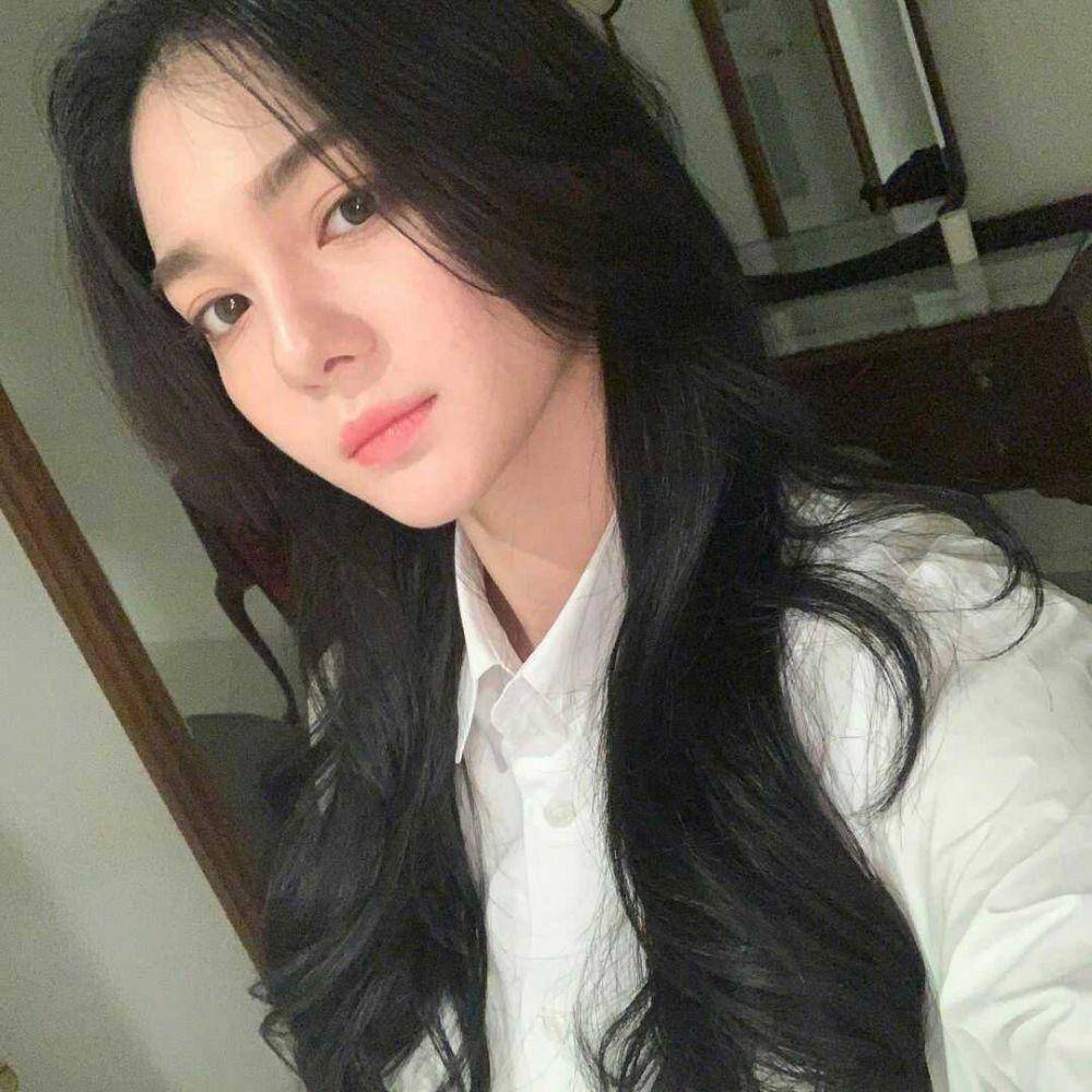 instagram.com/ myongd97
