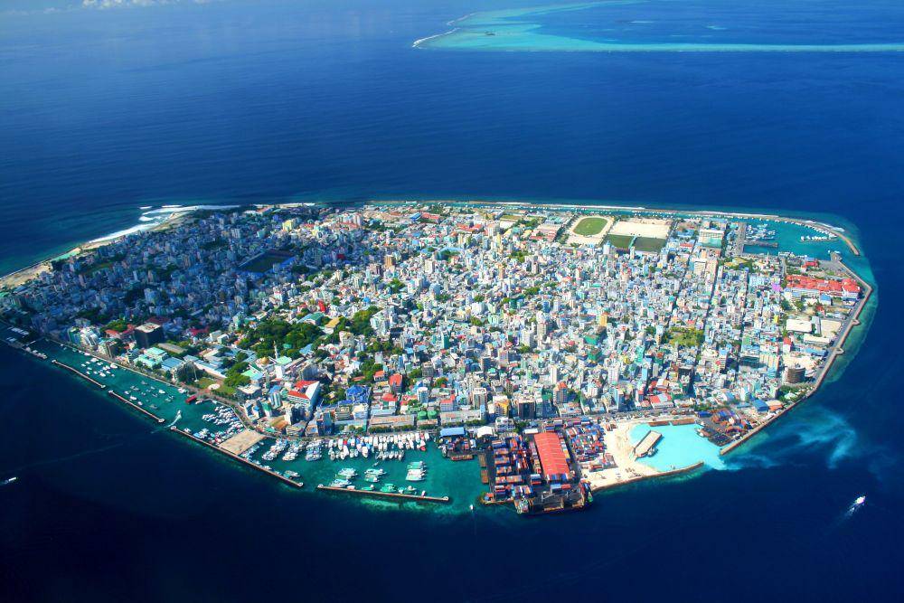 corporatemaldives.com