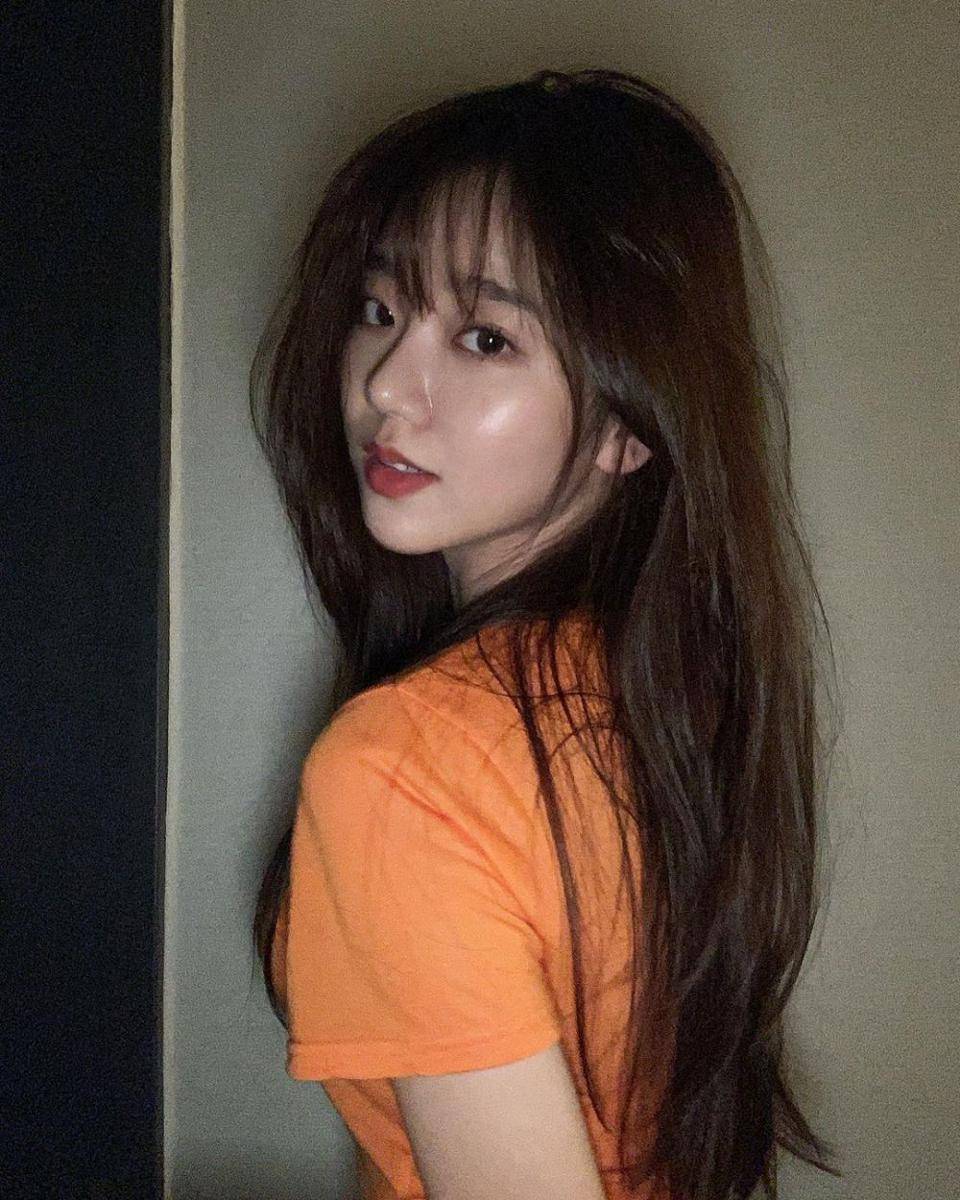 instagram.com/hyeweon_