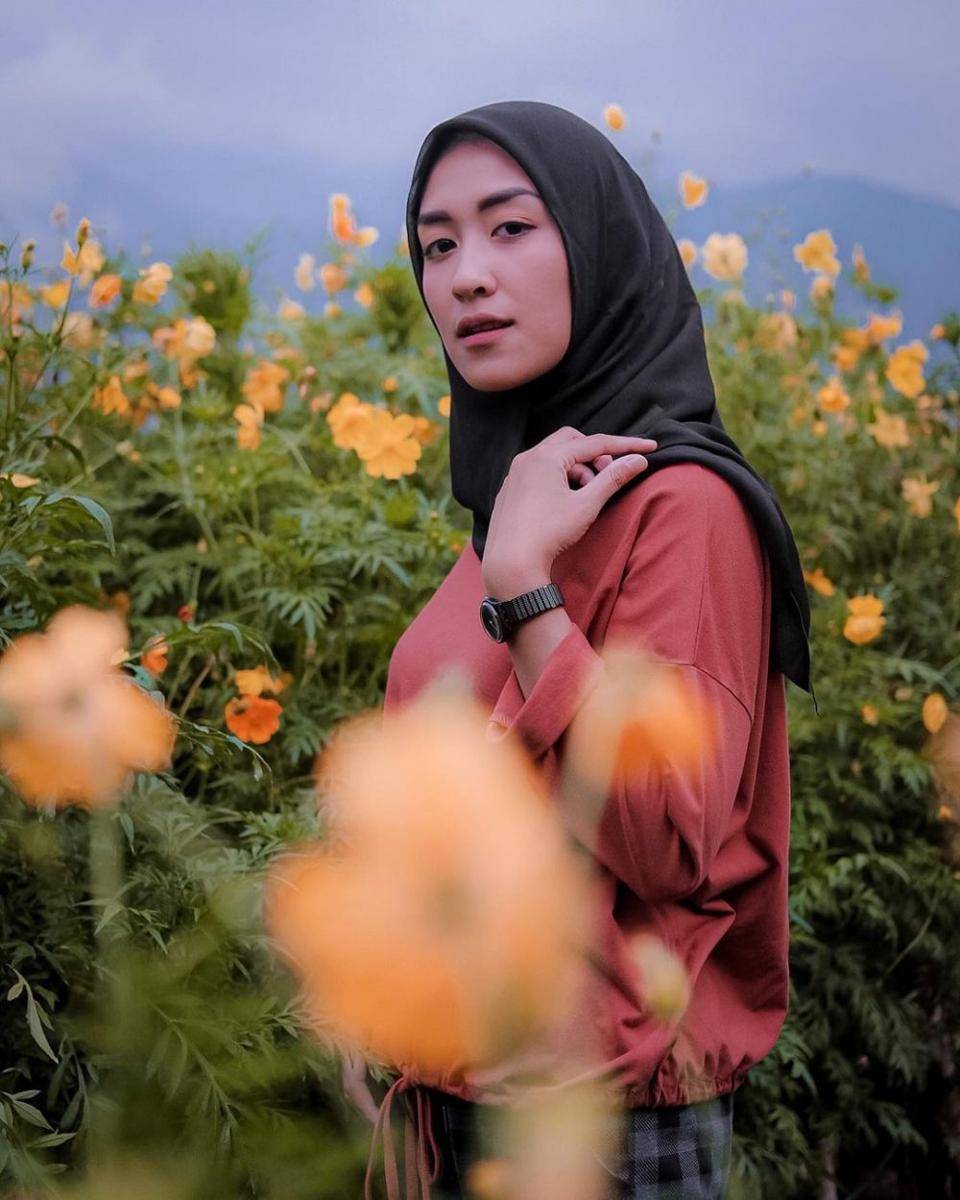 instagram.com/ichaanisaaa