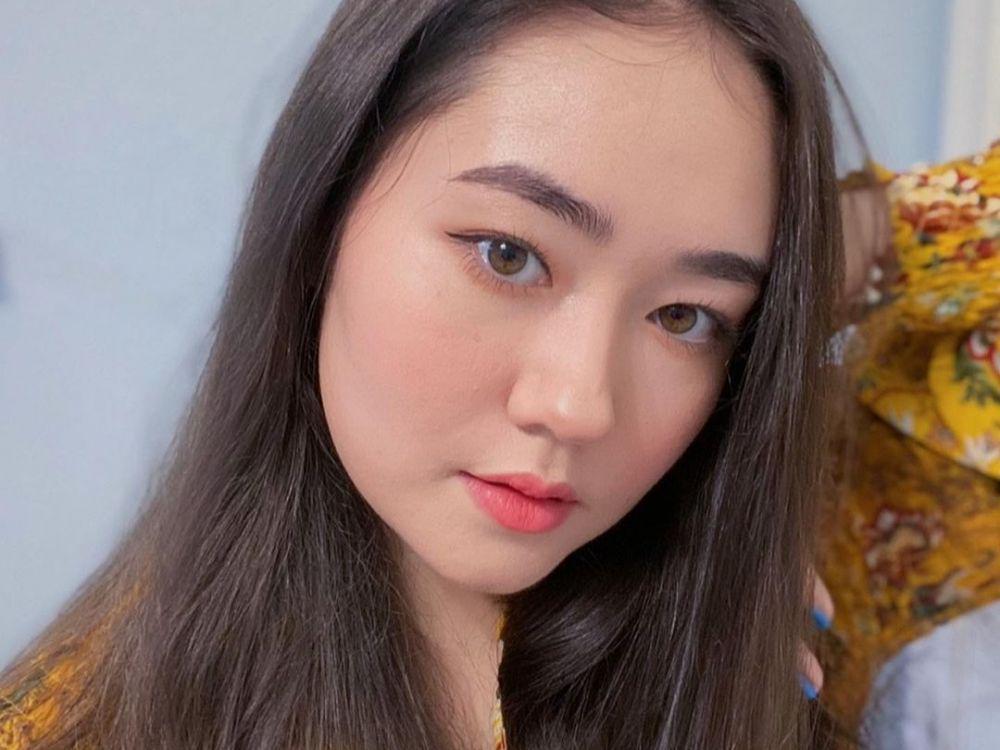Fokus Pendidikan, Ini 10 Potret Kyla Eks PRISTIN di Usia 20 Tahun
