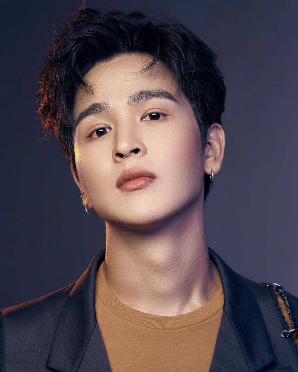 instagram.com/yoonpsn