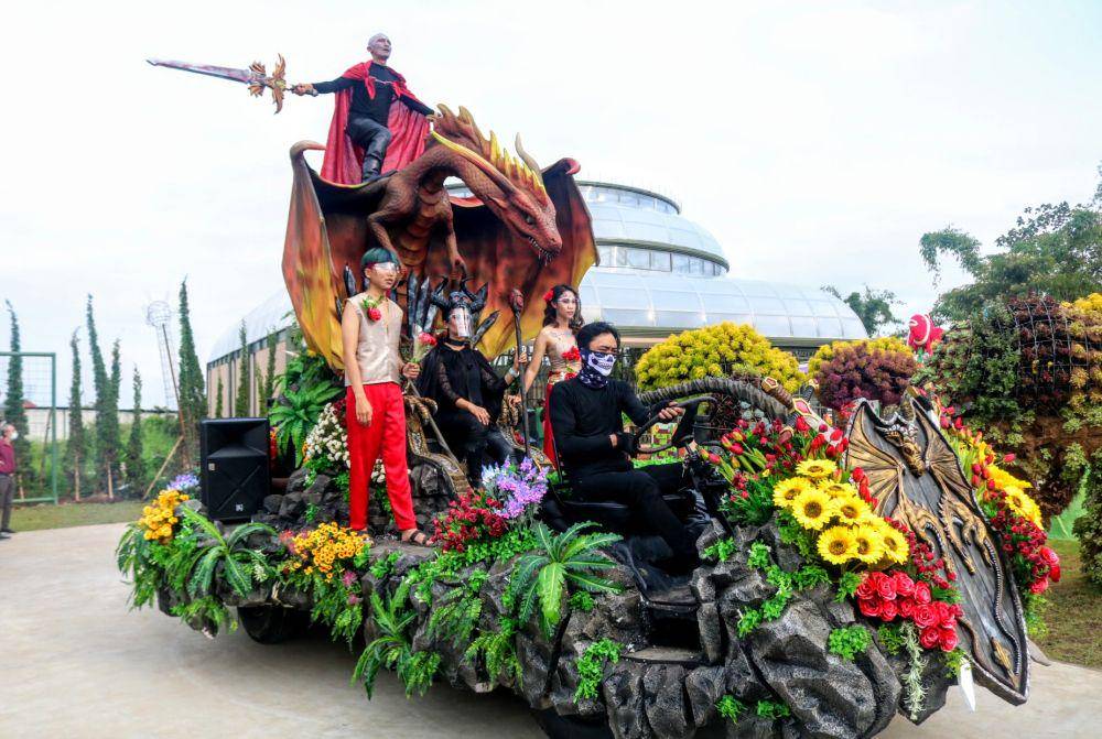 Parade mobil hias di Batu Love Garden. IDN Times/Alfi Ramadama