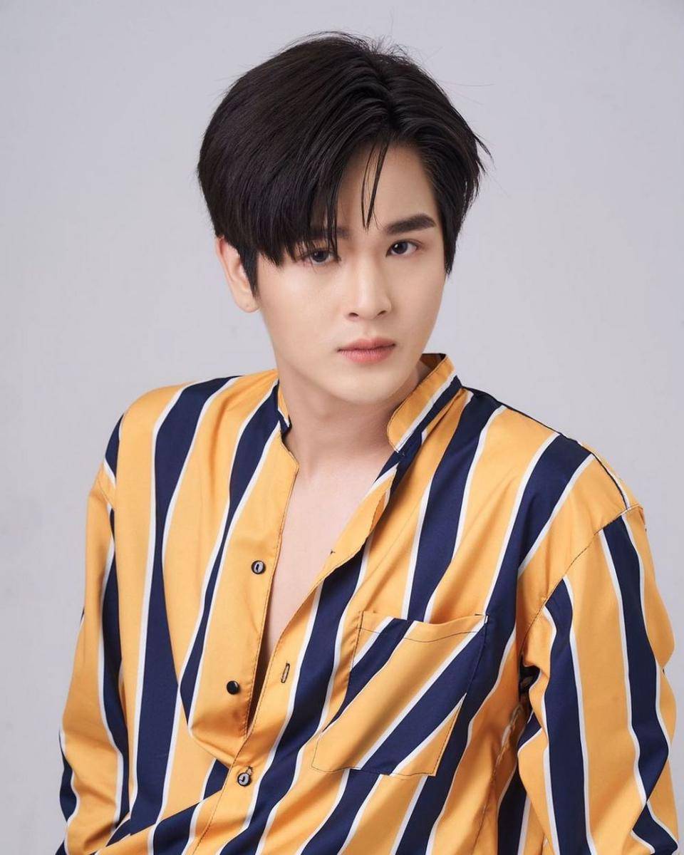 instagram.com/yoonpsn