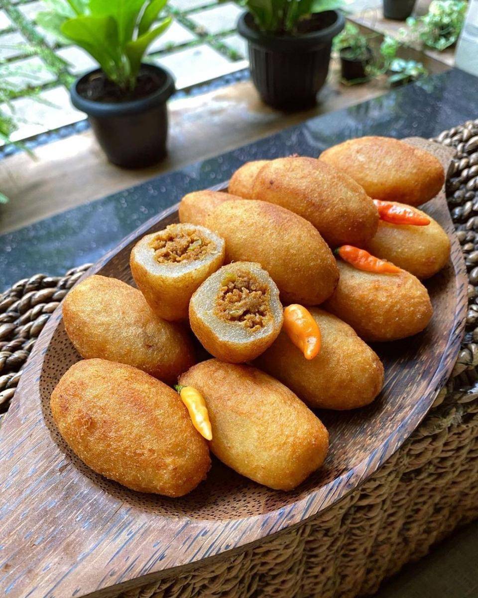 instagram.com/vv_luv_eatntravel