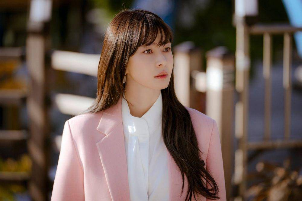 twitter.com/@kwonnara_intl