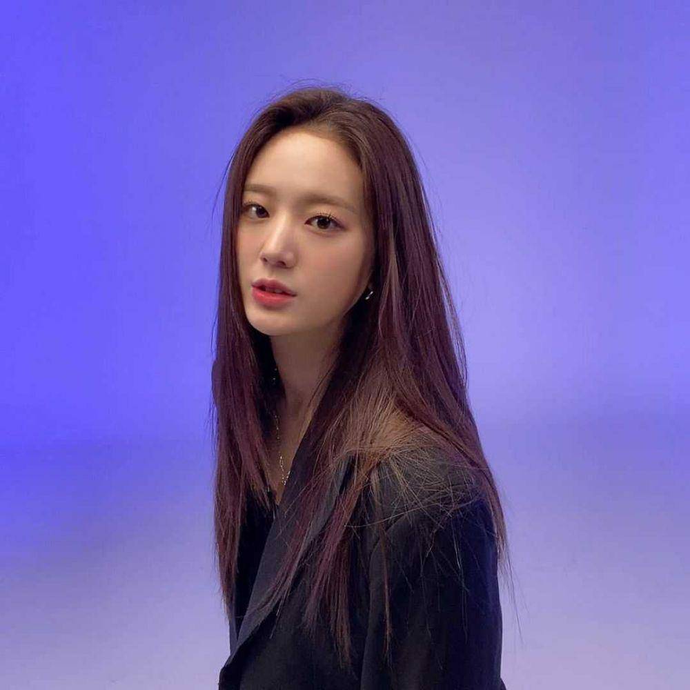instagram.com/jang._.gyurious