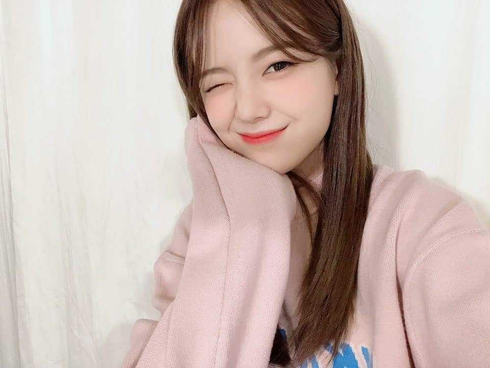 Berulang Tahun, 9 Potret Gyuri Fromis_9 yang Genap Berusia 23 Tahun