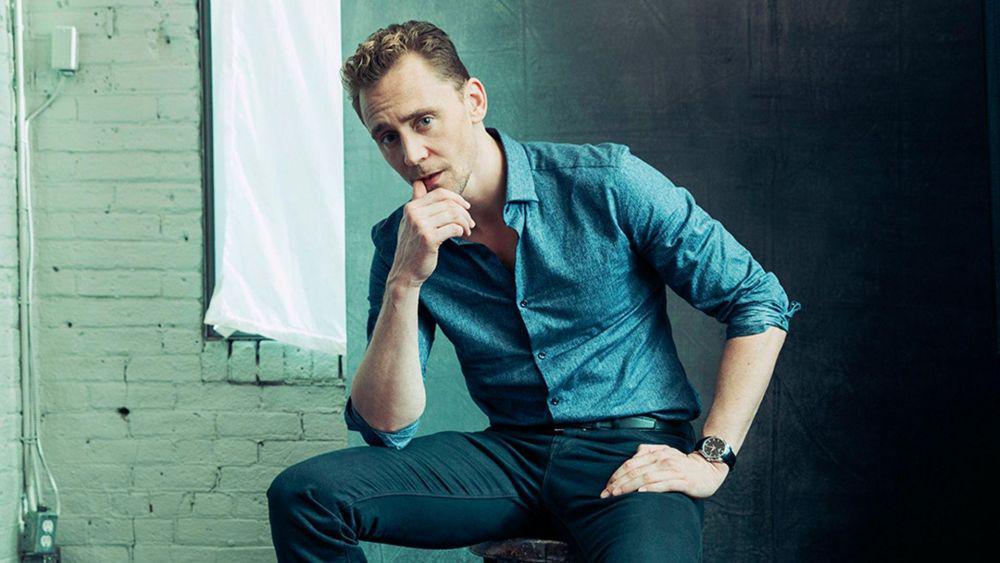 10 Potret Tom Hiddleston Selain Menjadi Loki di Layar Lebar!