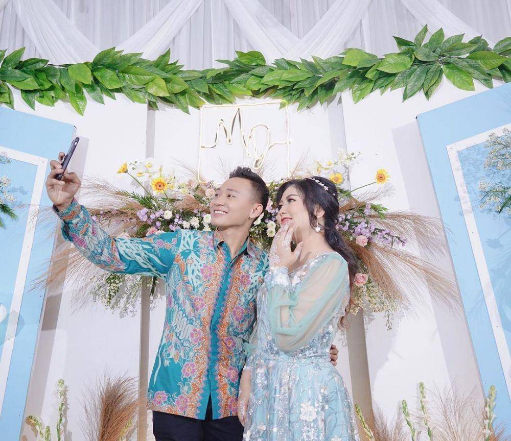 Instagram.com/mellross_08/