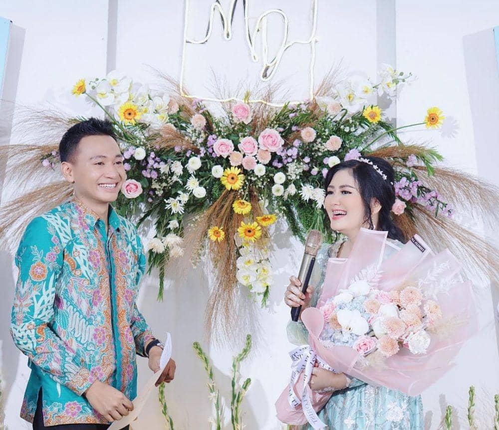 instagram.com/mellross_08