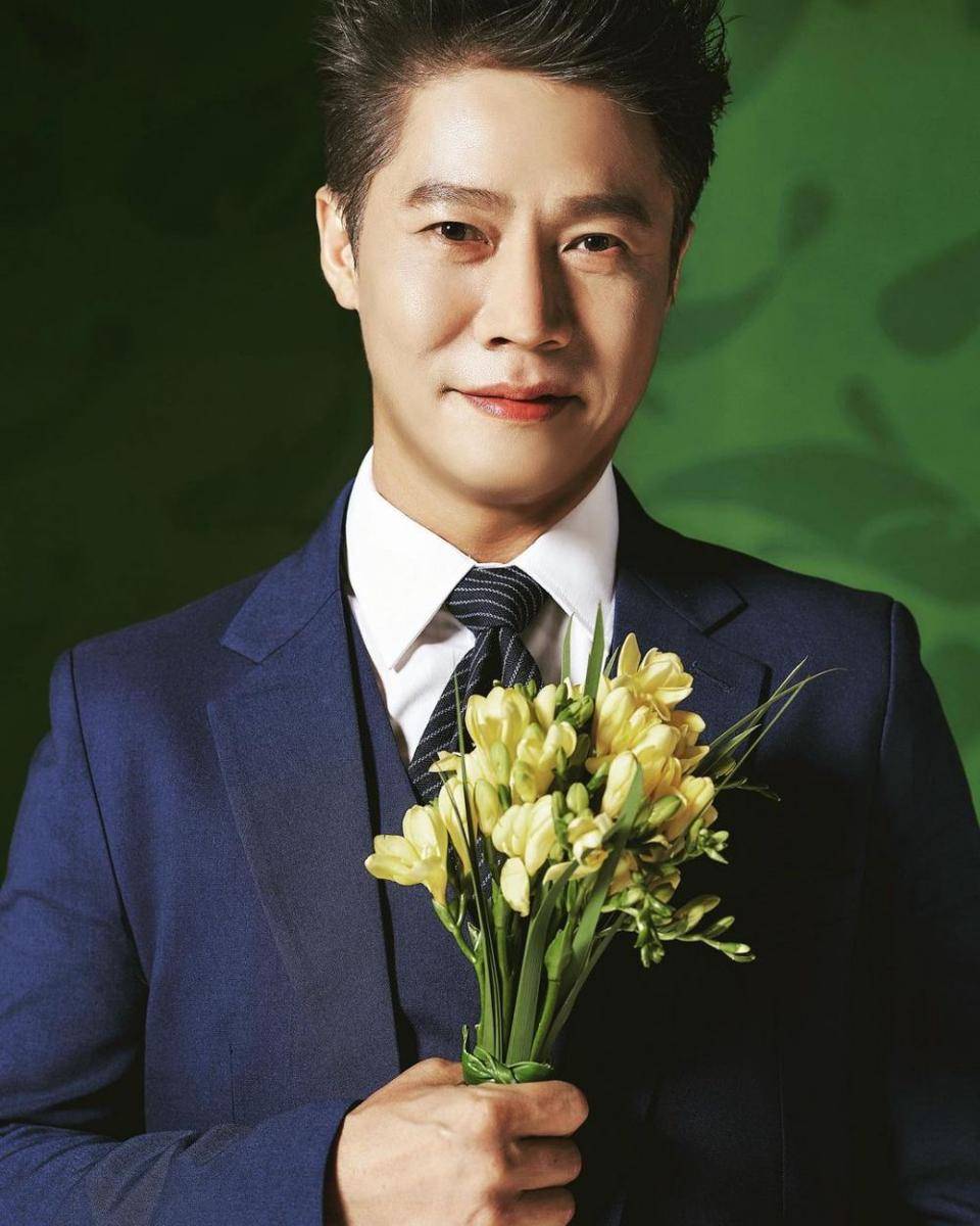 Instagram.com/park_hosan