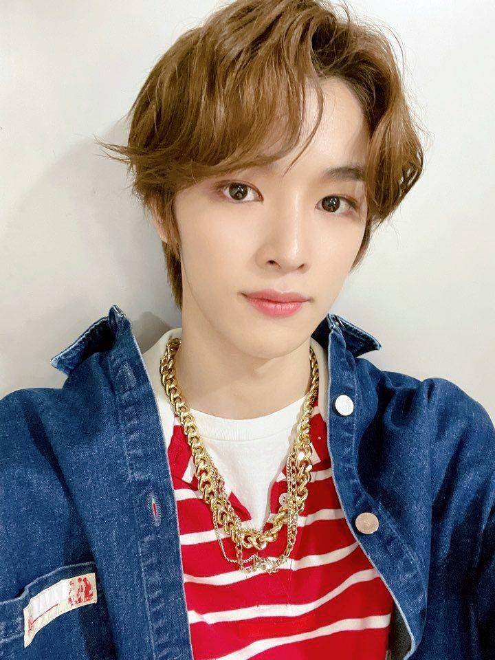 twitter.com/NCTsmtown