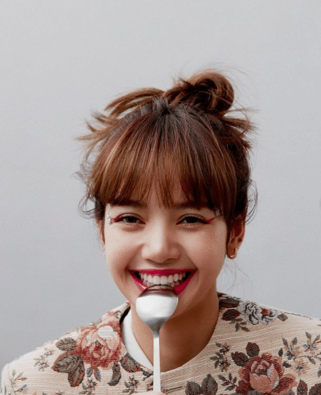 Lisa BLACKPINK dan 9 Artis yang Raih Predikat Wajah Paling Cantik 2020
