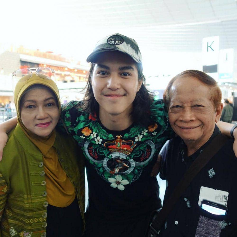 instagram.com/kusthini_hs