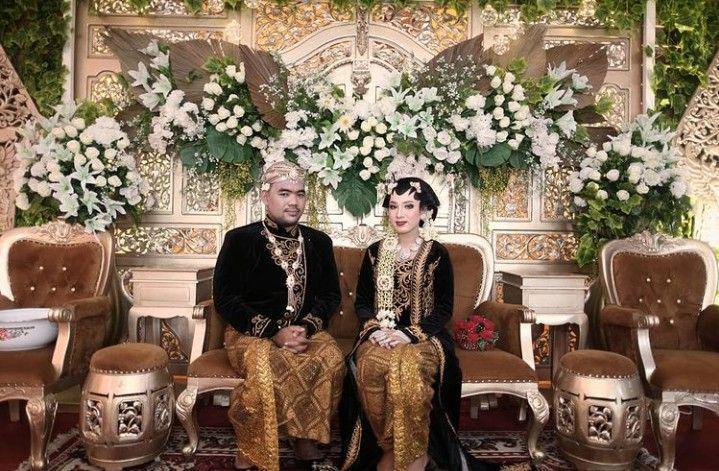 9 Prosesi Nikah Adat Jawa Usai Ijab, Ritual Panjang tapi Bermakna