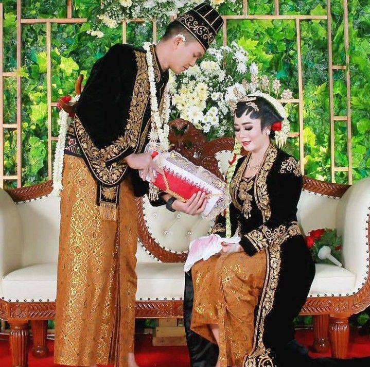 instagram.com/ismi_weddingsolo