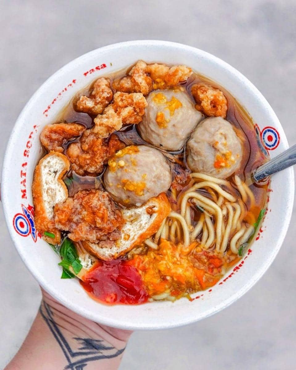 instagram.com/henjiwong