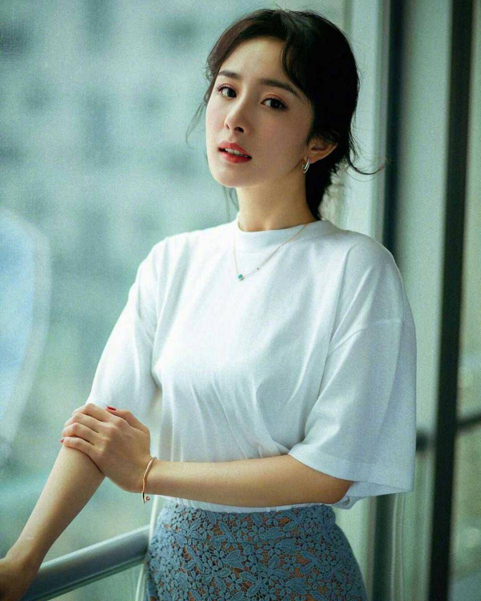 instagram.com/yangmi_