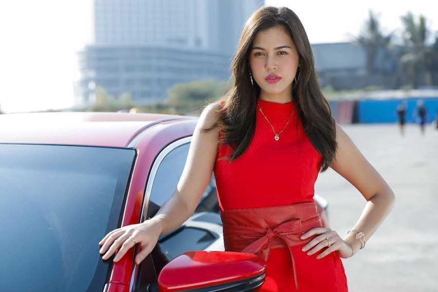 10 Potret Rebecca Tamara yang Kian Stunning Bak Artis Hollywood