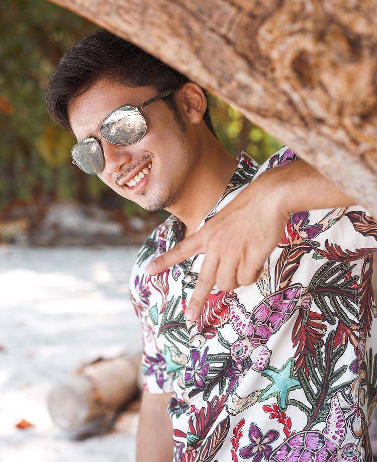 Instagram.com/alshadahmad/