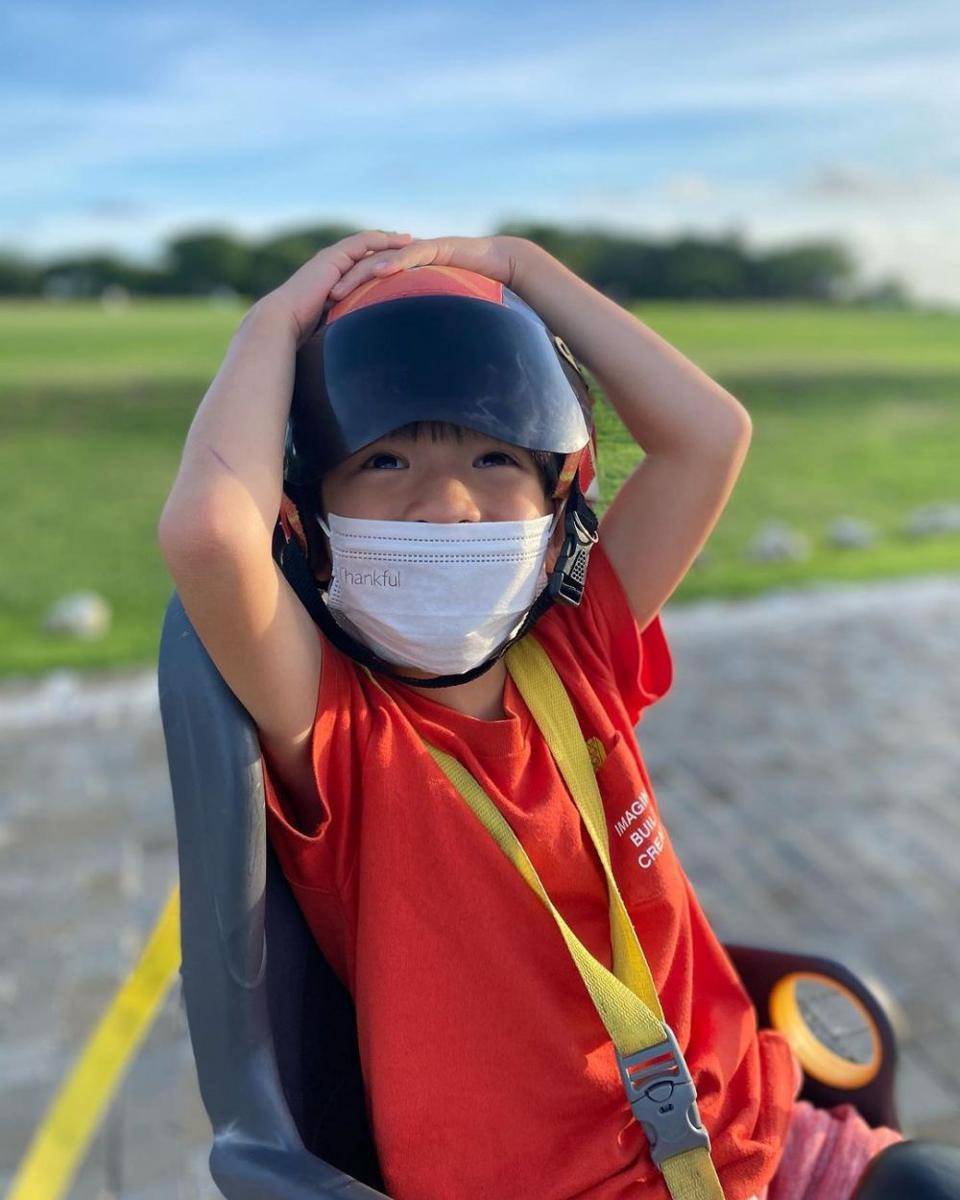 instagram.com/ernestprakasa