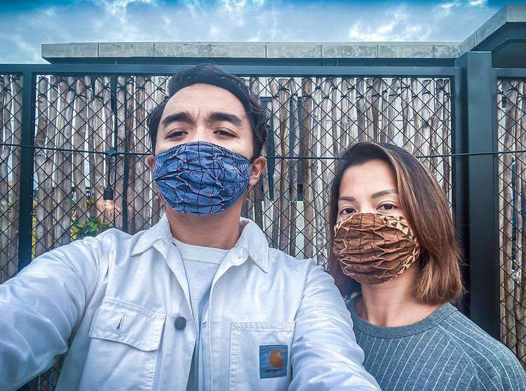 Sama-sama Terdiagnosa COVID-19, 10 Kebersamaan Dipha Barus dan Istri